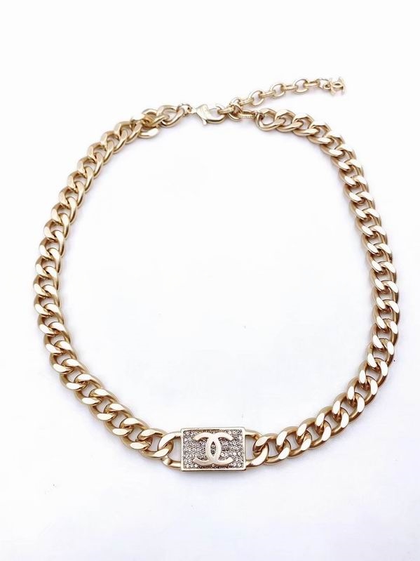 Chanel Necklaces 104